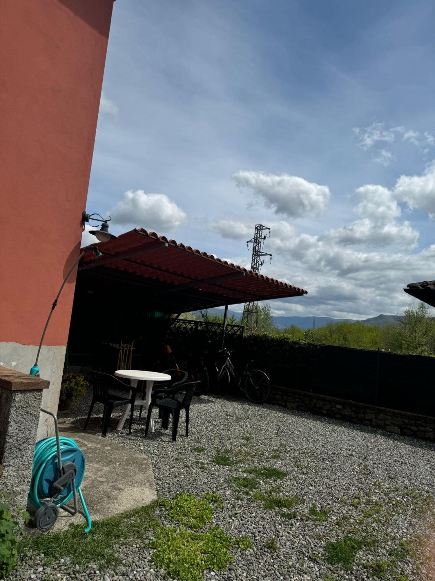 Appartamento Gallicano - La Tana Esterno foto
